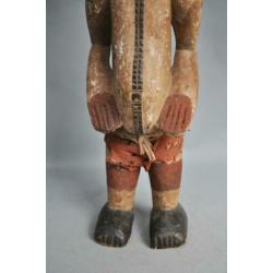 Contrastrijk beeld van de IGBO uit Nigeria 2e helft 20e eeuw