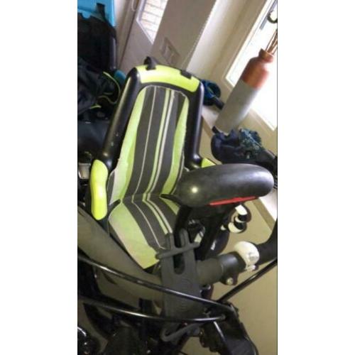 Bobike voorzitje met 2e stuurbevestiging voor 2e fiets