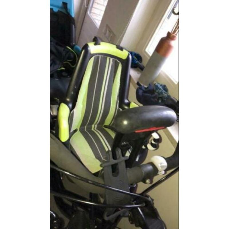 Bobike voorzitje met 2e stuurbevestiging voor 2e fiets