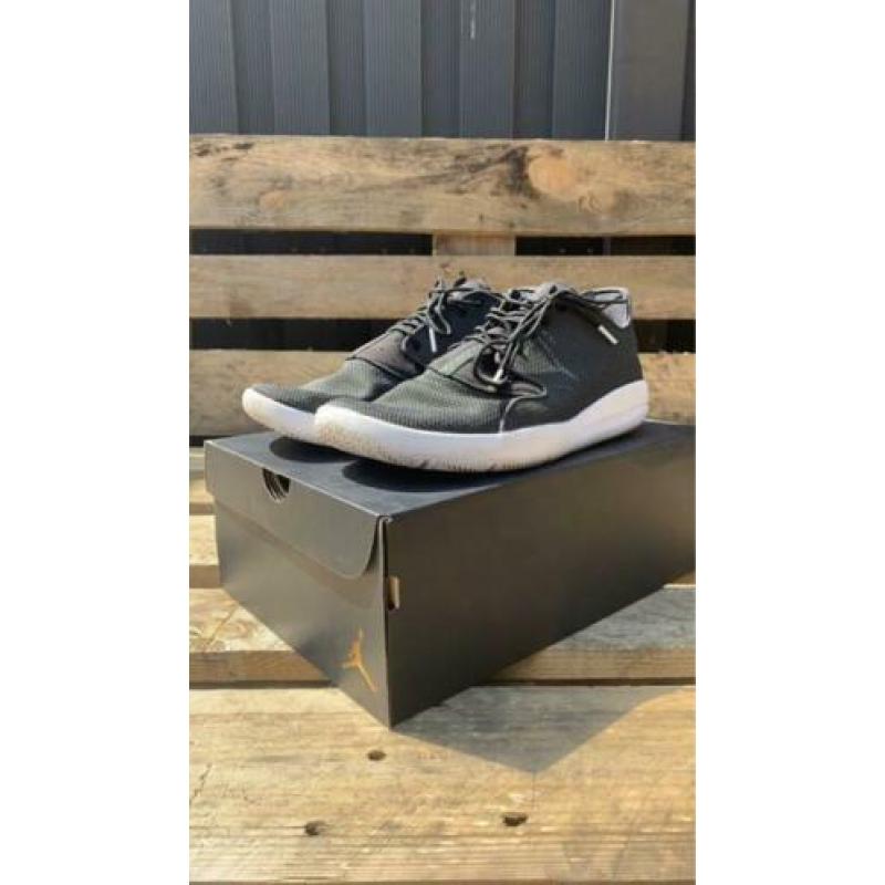 Jordan eclipse, maat 46
