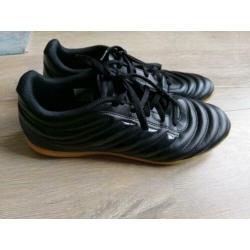 Zaalvoetbalschoenen maat 42