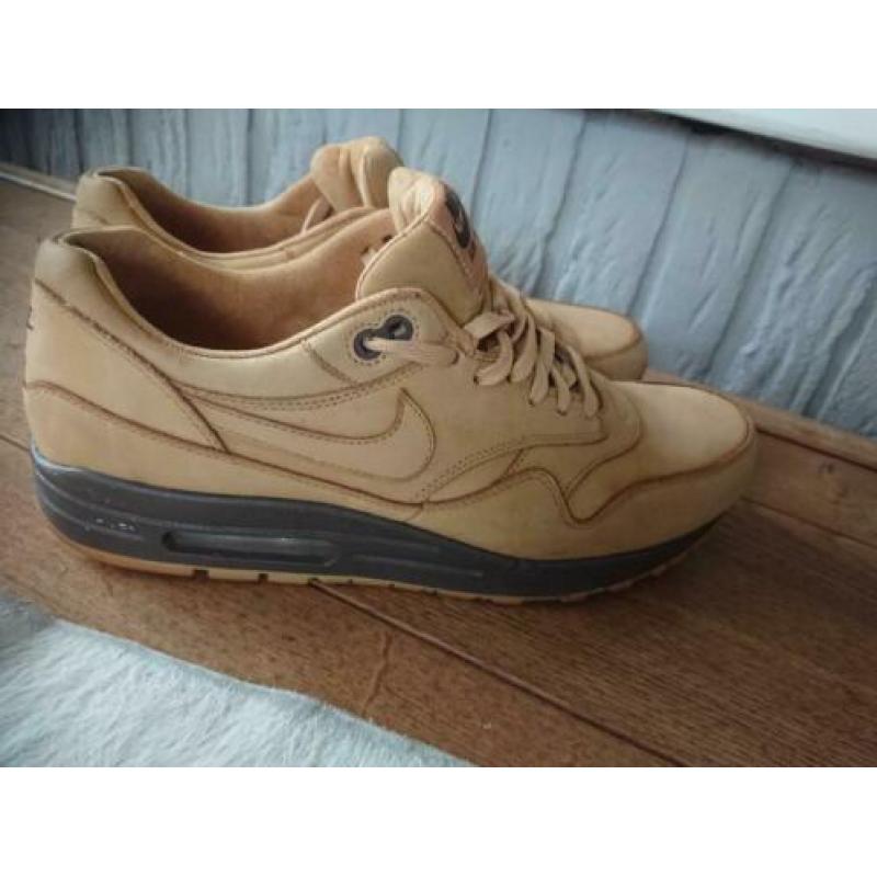Nike Air Max Flax Wheat Pack Maat 45 bijna niet gedragen!
