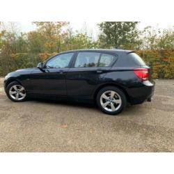 bmw 116i Sport / 136 pk