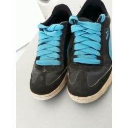 Puma sneakers maat 40