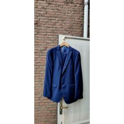 Zeer net blauw pak Van Gils. Maat 48.