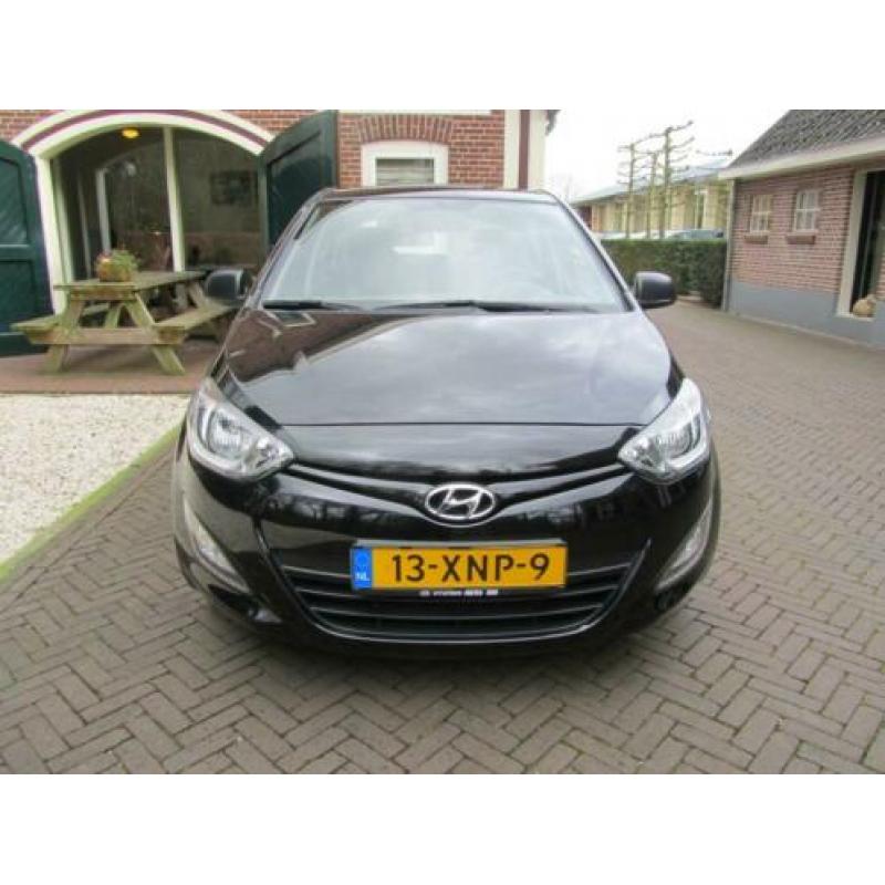 Hyundai i20 1.2i Business Ed. Nieuwe Model 5 deurs.