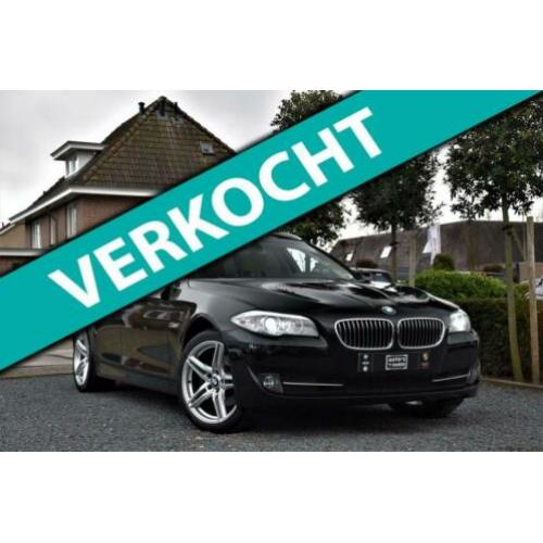BMW 5-serie Touring 523i 3.0i Automaat Xenon 19''