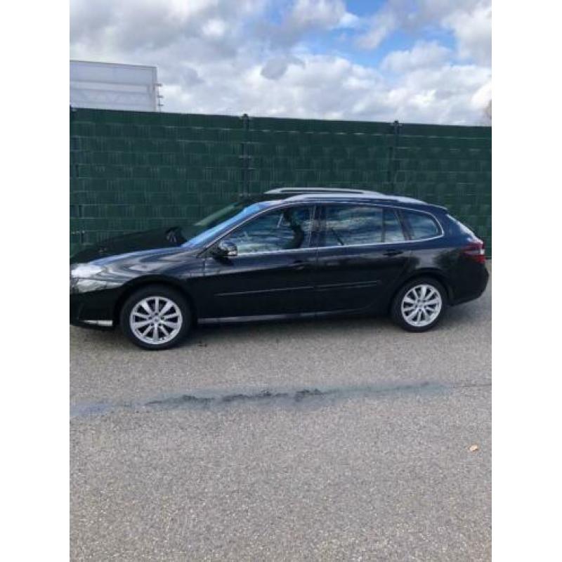 Renault Laguna 2.0 16V 103KW Estate 2010 Zwart