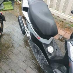 Peugeot speedfight 3