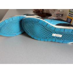 Puma sneakers maat 40