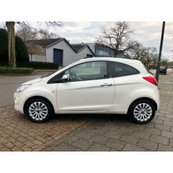 Ford Ka 1.2 Titanium A-C Elek Pakket Lmv Stoelvrm Parrot Nw