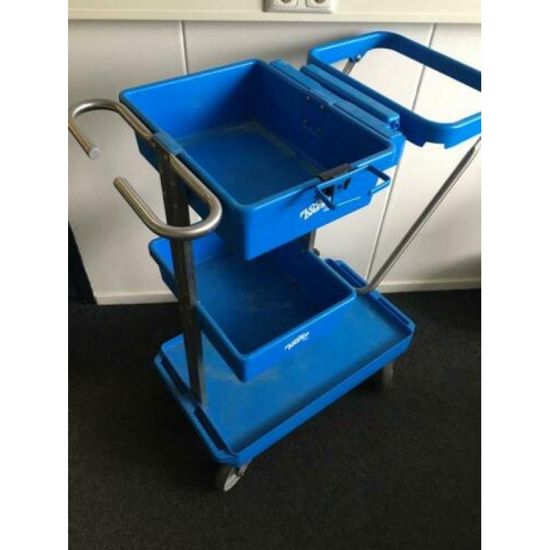 Schoonmaaktrolley schoonmaakkar