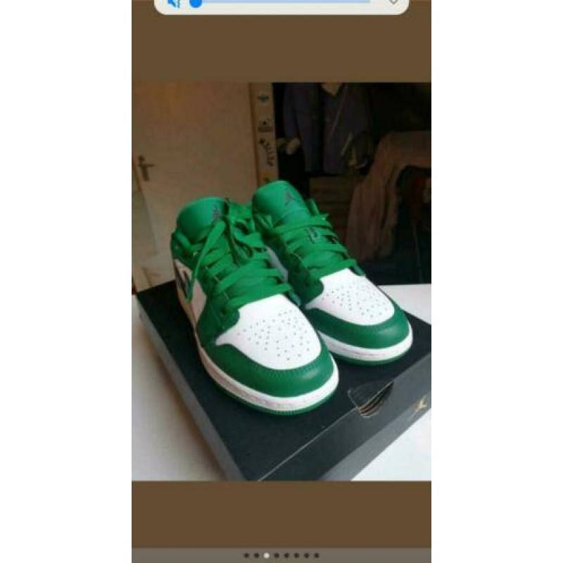 Nike air Jordan low pine green groen,36,5,Nieuw in doos!