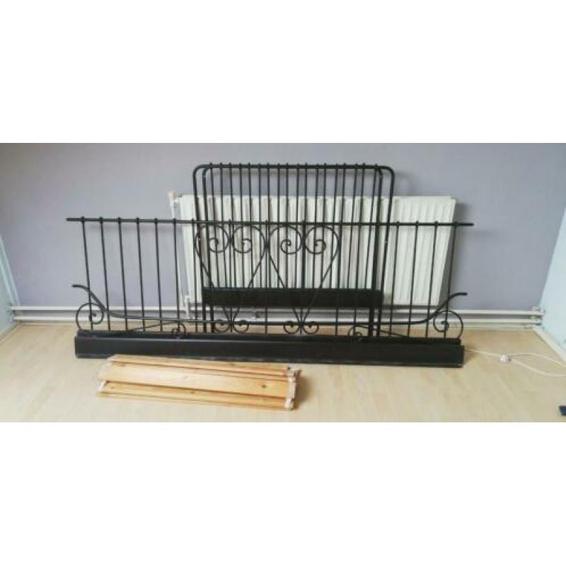 Metalen bed 90x200cm
