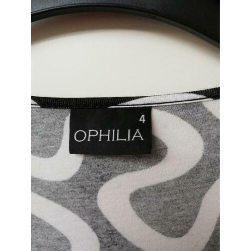Te Koop: OPHILIA Tuniek, mt 4. (46/48). Zwart/Wit. (J-359).
