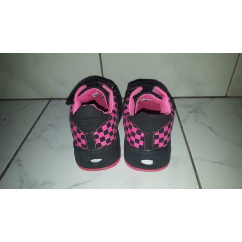 Heelys zwart/roze mt 36
