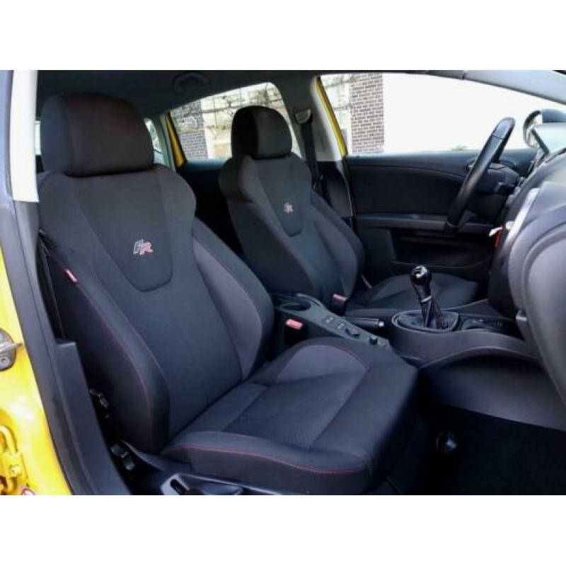 Seat Leon 2.0 TDI FR 5DRS AIRCO 6VERSN LMV (bj 2009)
