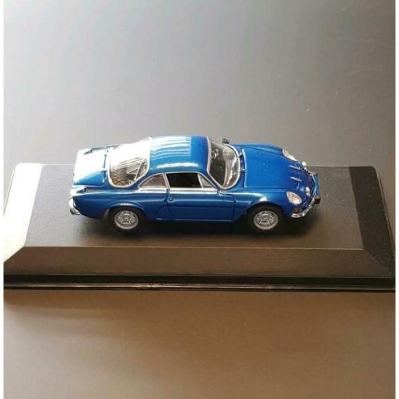 Minichamps Paul's Model Art Renault Alpine A110 1963-1967