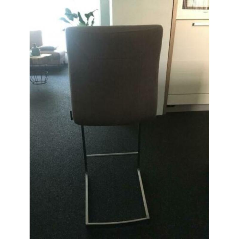 Te koop Barkrukken Henders en Hazel