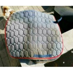 Dekje Blauw  cob  dressuur