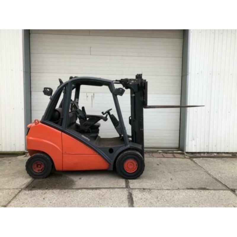 Linde H35T Triplo FREELIFT Containertruck (bj 2006)