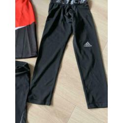 Atletiekkleding van oa Adidas; maat 122-128