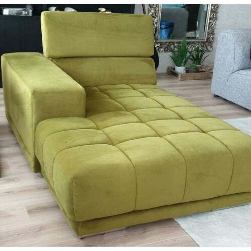 Loungebank model long chair 75 euro