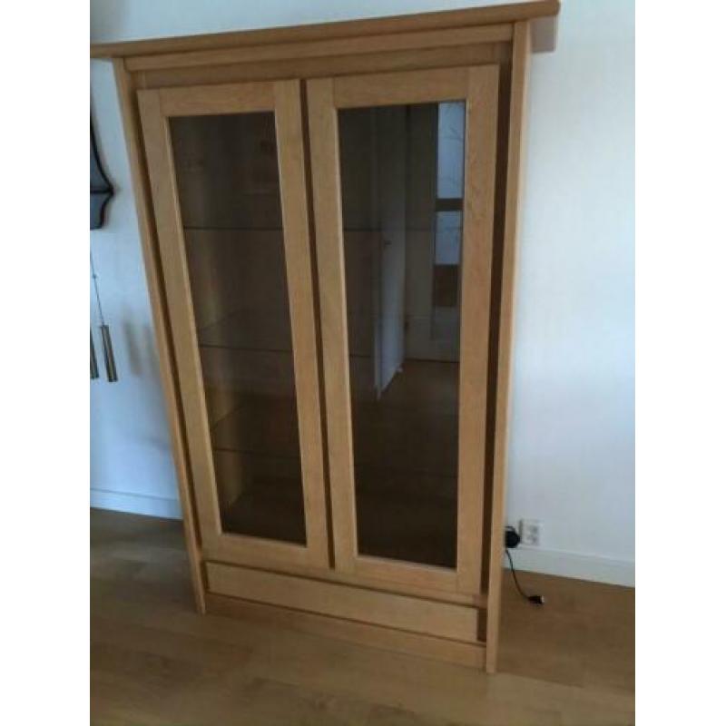Vitrinekast blank eiken