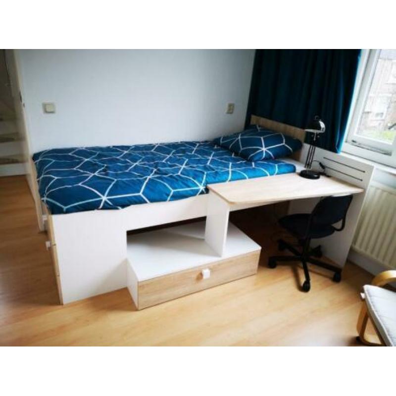 Handig tienerbed met veel opbergruimte!