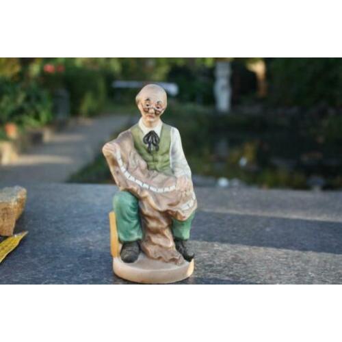 beeld kleermaker hoogte 16 cm