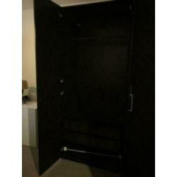 Zwarte Ikea Pax kledinkast 236x150x58+kastinrichting Netjes