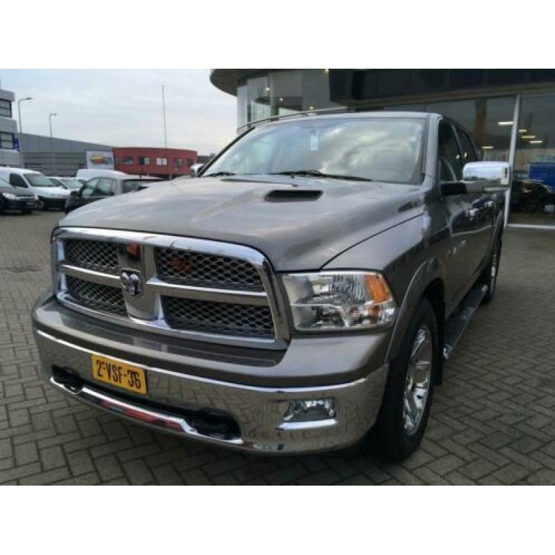 Dodge Ram 1500 5.7 V8 4x4 CC 5'7Hemi Laramie Full Option!!