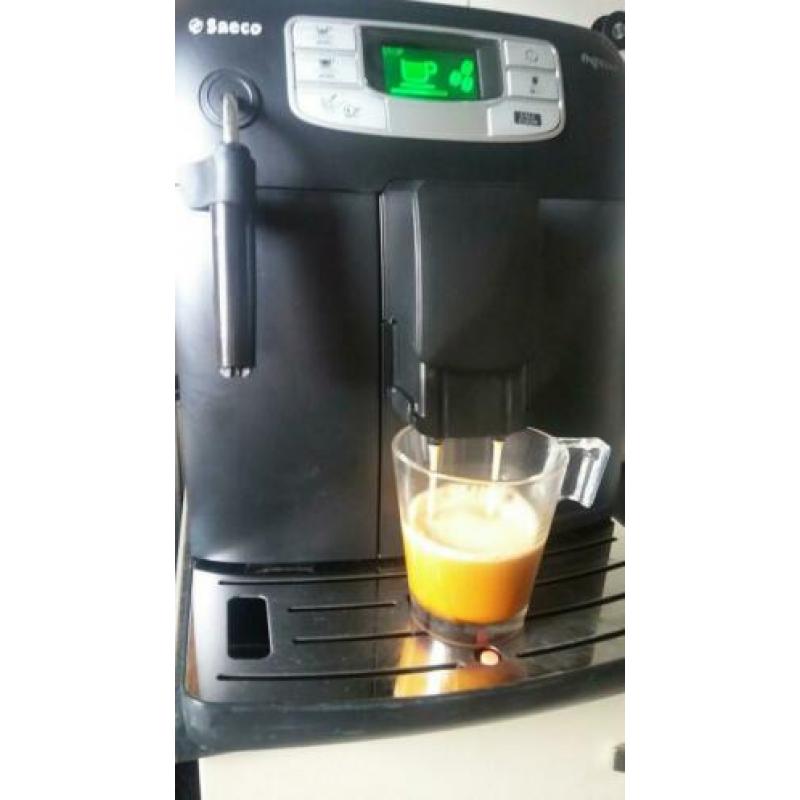 Saeco Intelia VOLAUTOMATISCHE ESPRESSOMACHINE