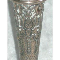 Bloemenvaasje Art Nouveau (Gemerkt Zilver???)
