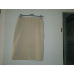 rok mt 44 licht beige ( cremekleur )gevoerd
