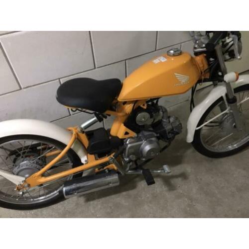 Honda Solo (benly ss50)