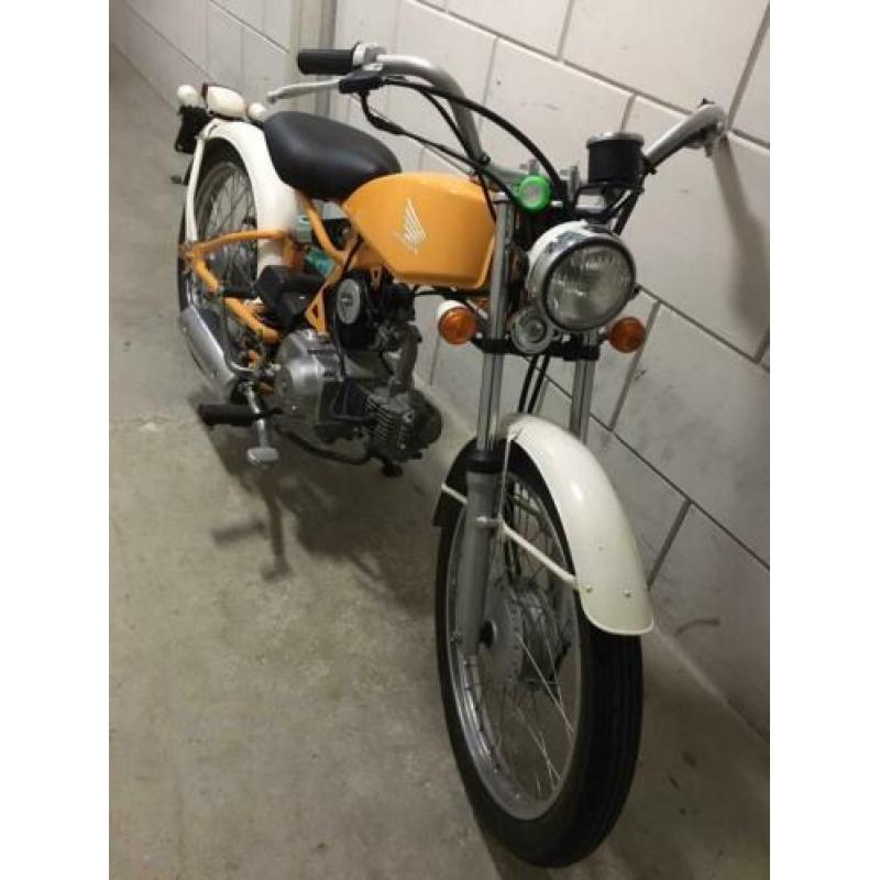 Honda Solo (benly ss50)