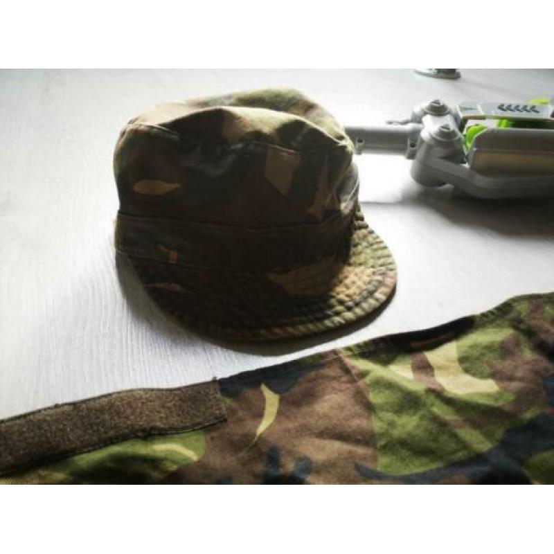 Verkleedset militair inclusief wapen.
