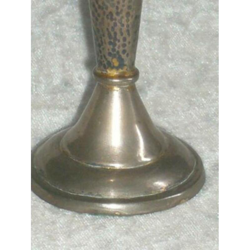 Bloemenvaasje Art Nouveau (Gemerkt Zilver???)