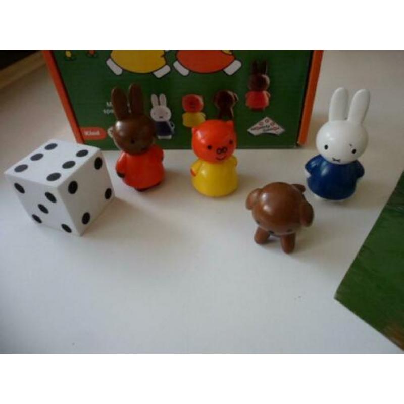 Nijntje speelt tikkertje
