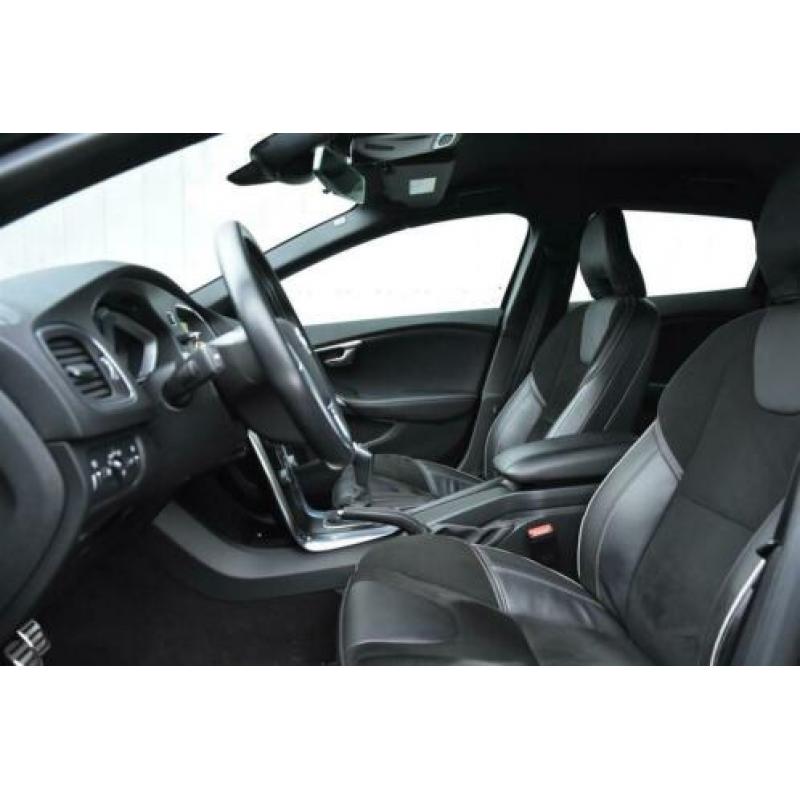 Volvo V40 1.6 D2 R-Design | Business | Navi | Led | 18" LMV