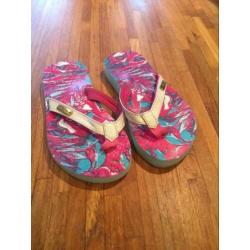 Vingino slippers Kate roze, maat 28, alleen ophalen!!