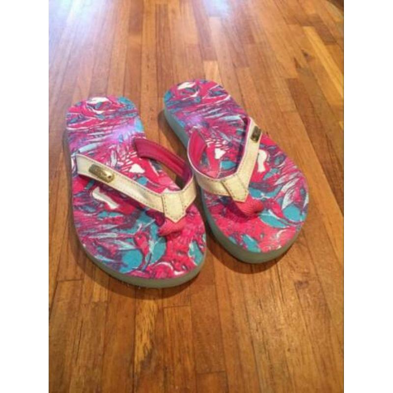 Vingino slippers Kate roze, maat 28, alleen ophalen!!