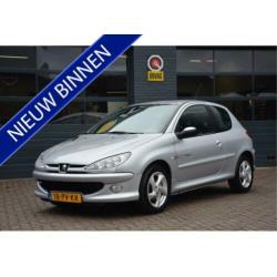 Peugeot 206 1.6 16v Quiksilver (bj 2005)