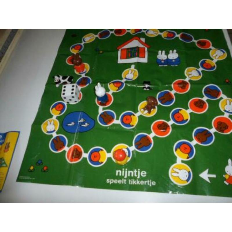 Nijntje speelt tikkertje
