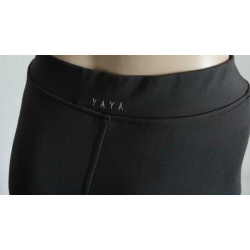 donkergroene nieuwe YAYA legging