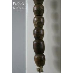 Oud houten ballen aan koord Nr. 1 *Pronck & Praal*