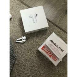Airpods + Bon
