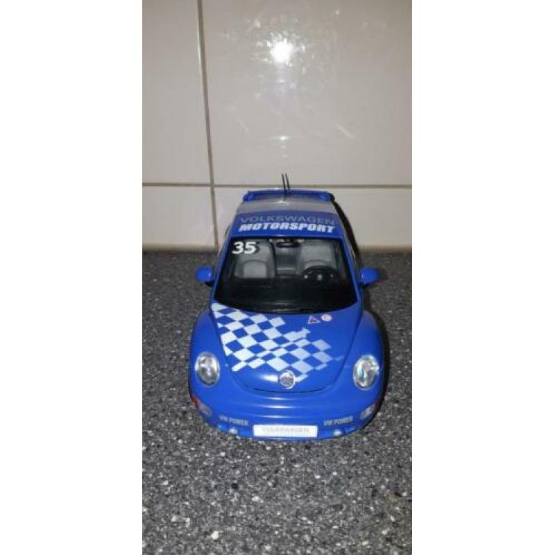 New Beetle Rally (1:18).NU AFGEPRIJSD
