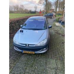 Peugeot 206 1.6 16V Gentry 3D 2002 Grijs